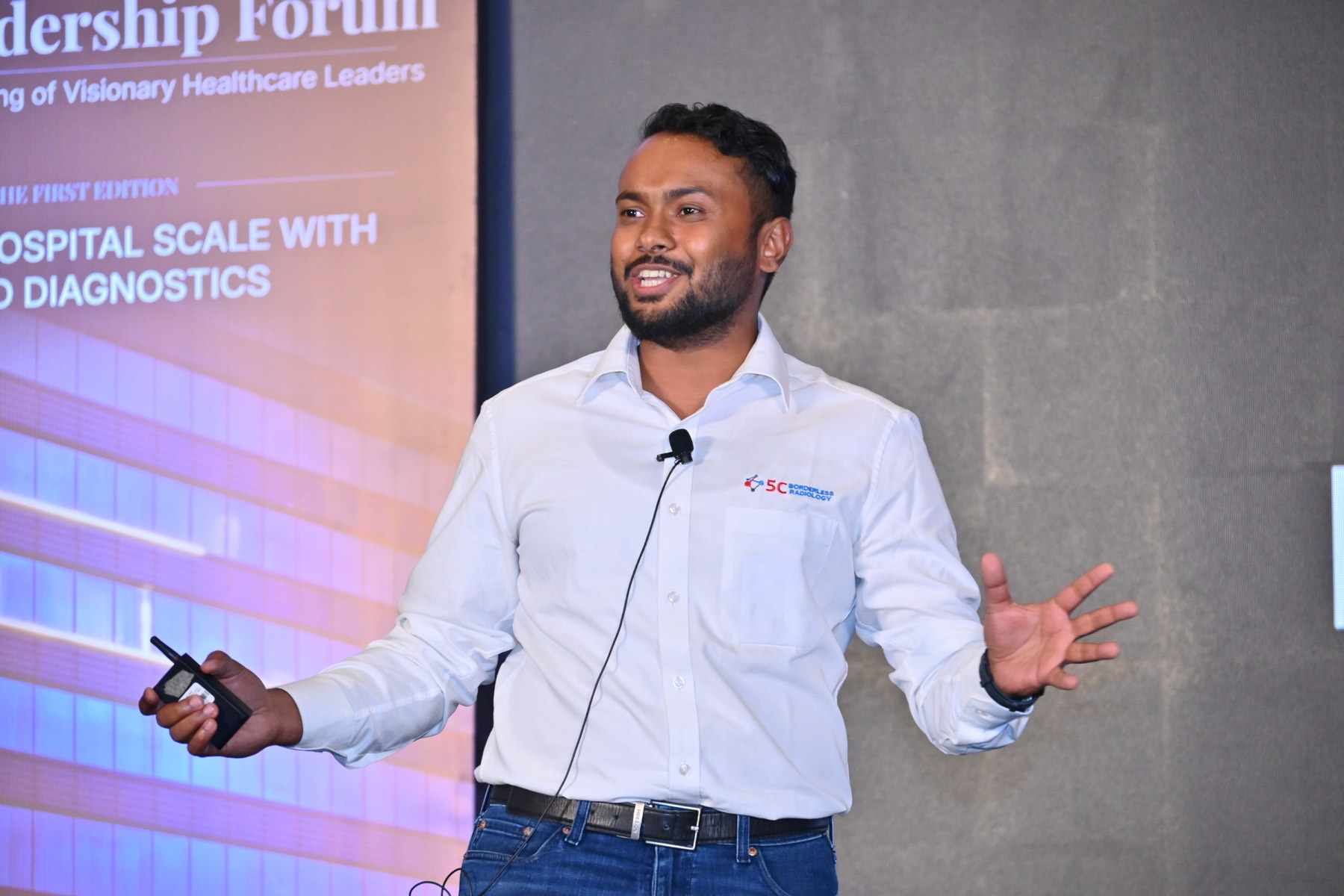 Kalyan Sivasailam presenting The Intelligent Provider at the CXO Leadership Forum.